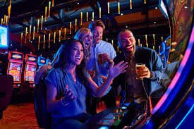 joo Real Dealers, Real Tables, Aapka Account